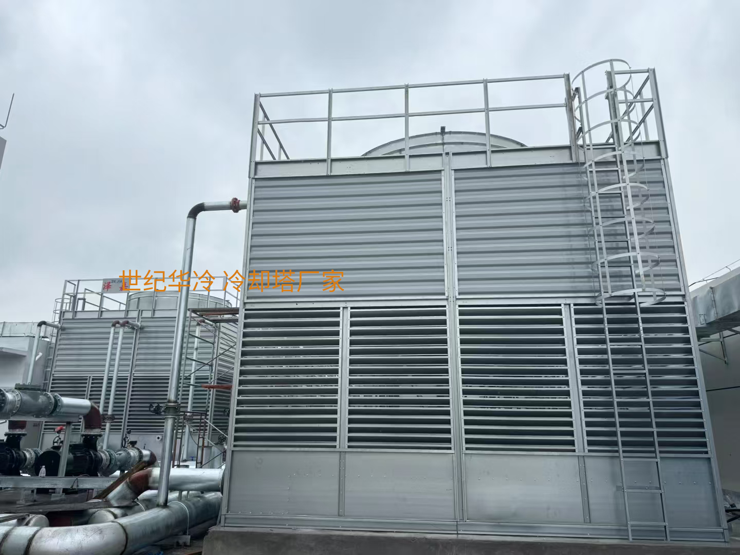 <strong>方形逆流冷却塔</strong>